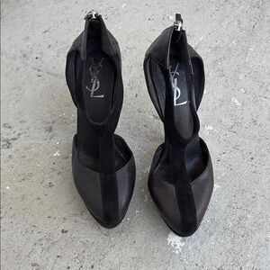 Yves Saint Laurent Women's Black Leather T Strap Heels